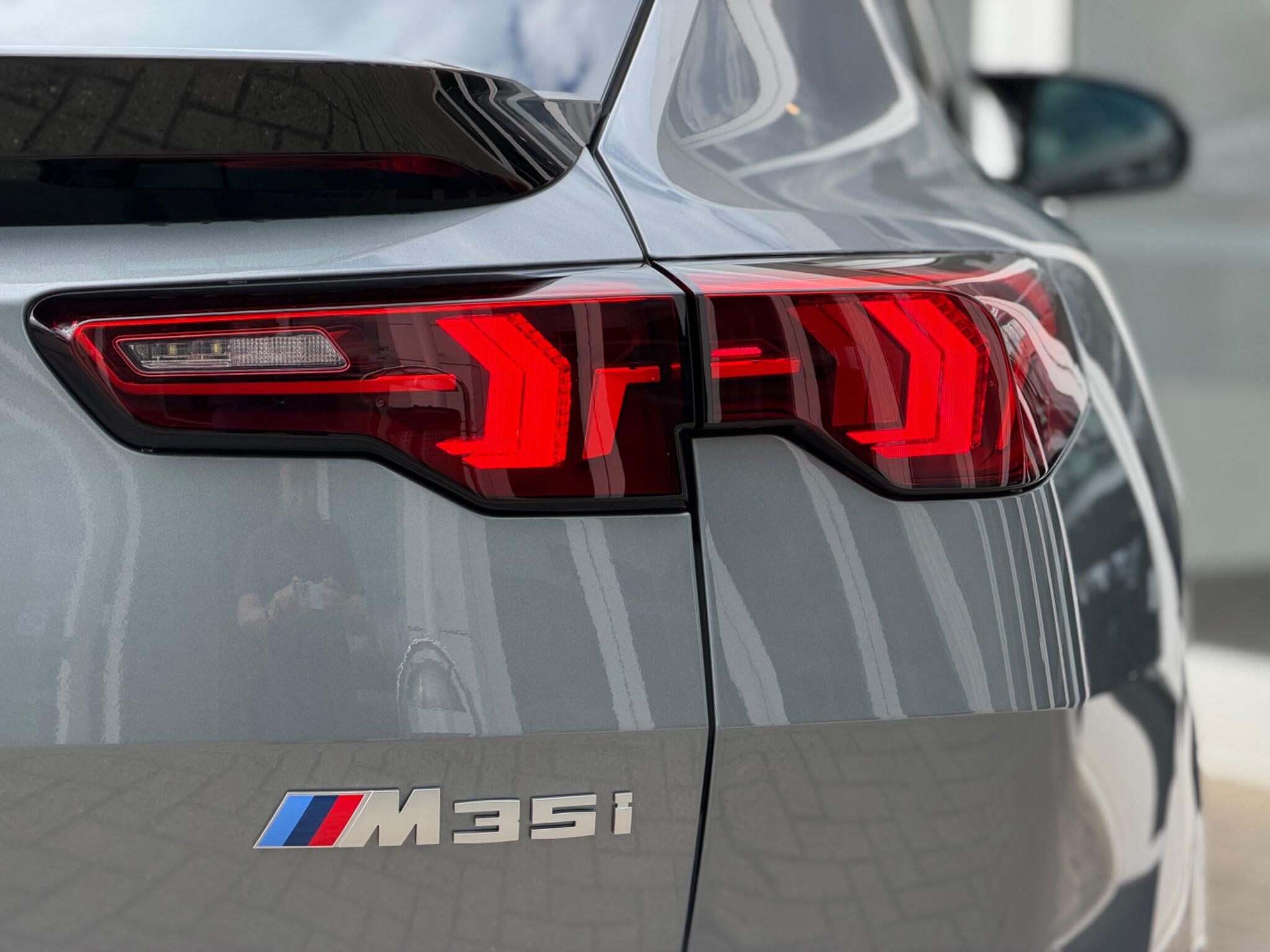 BMW X2 view 49