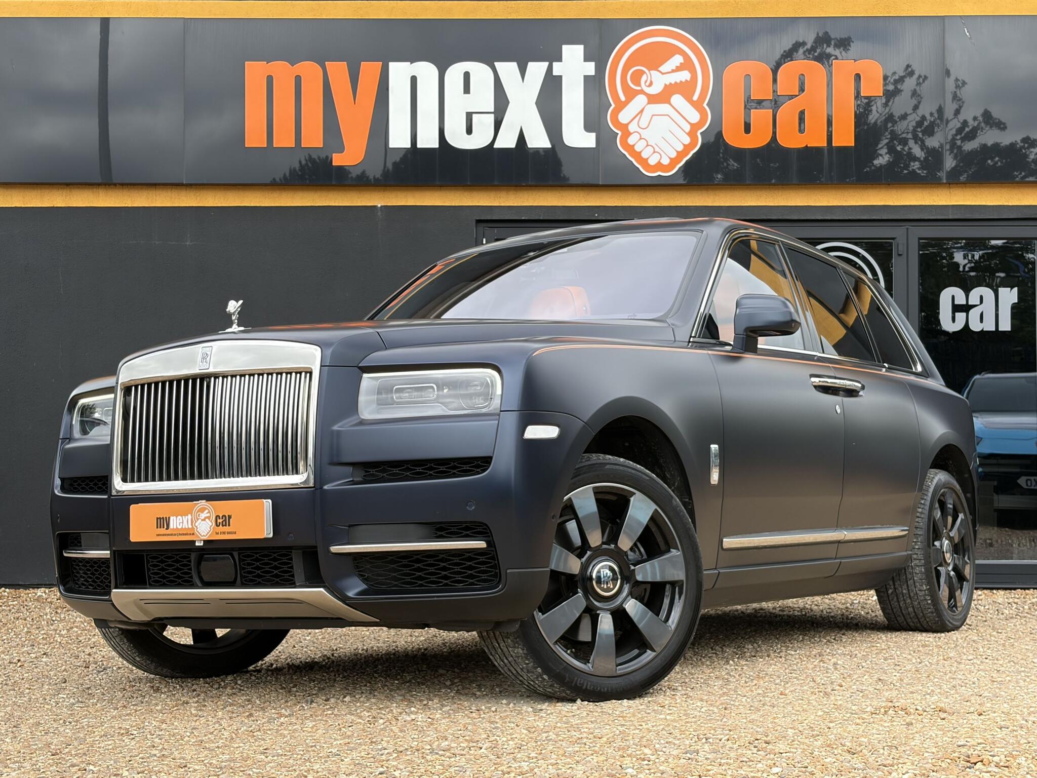 Rolls-Royce Cullinan view 6