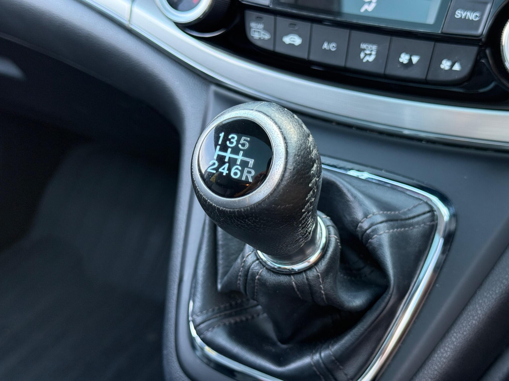 Honda CR-V - Image 59