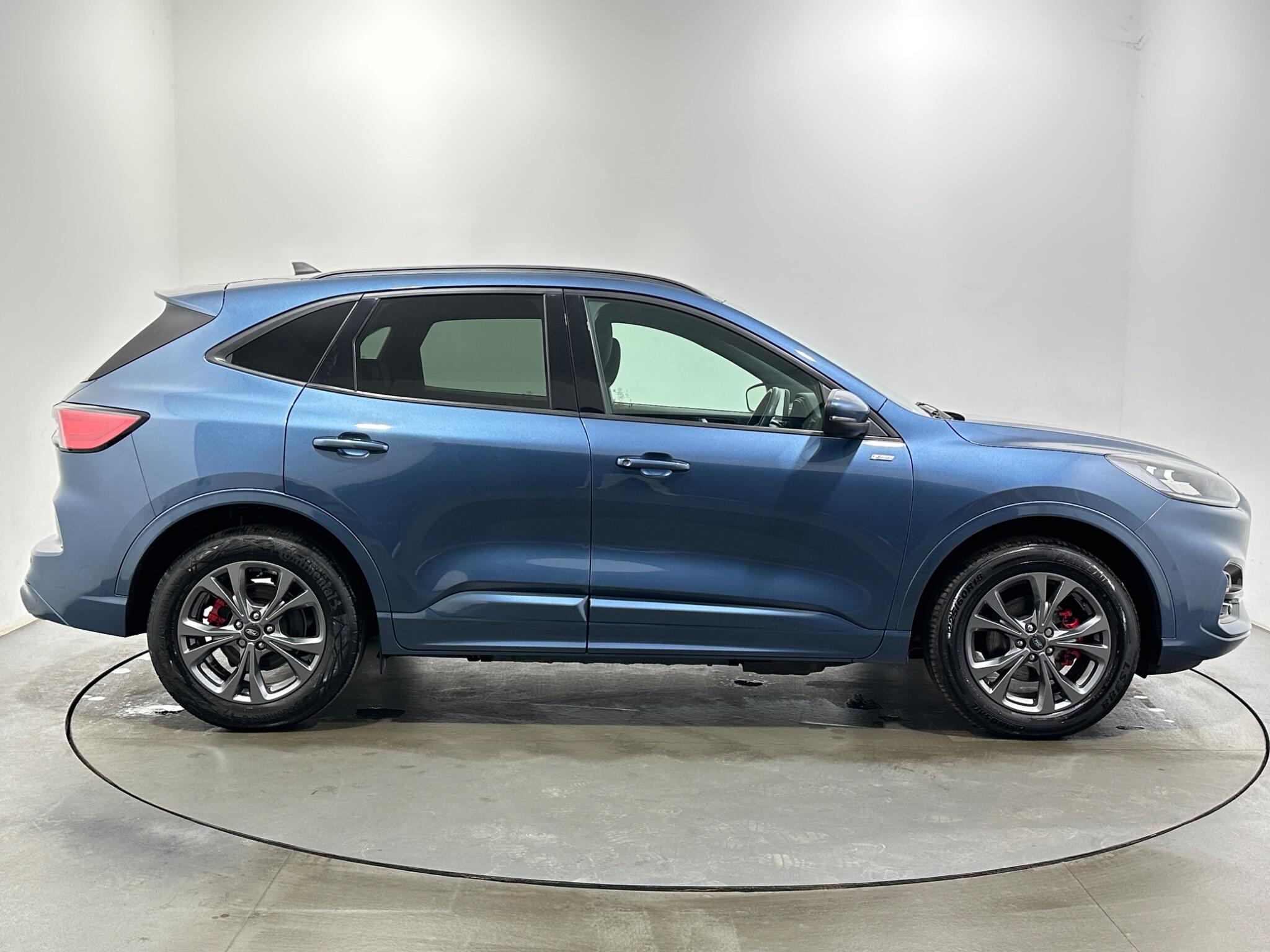 Ford Kuga view 9