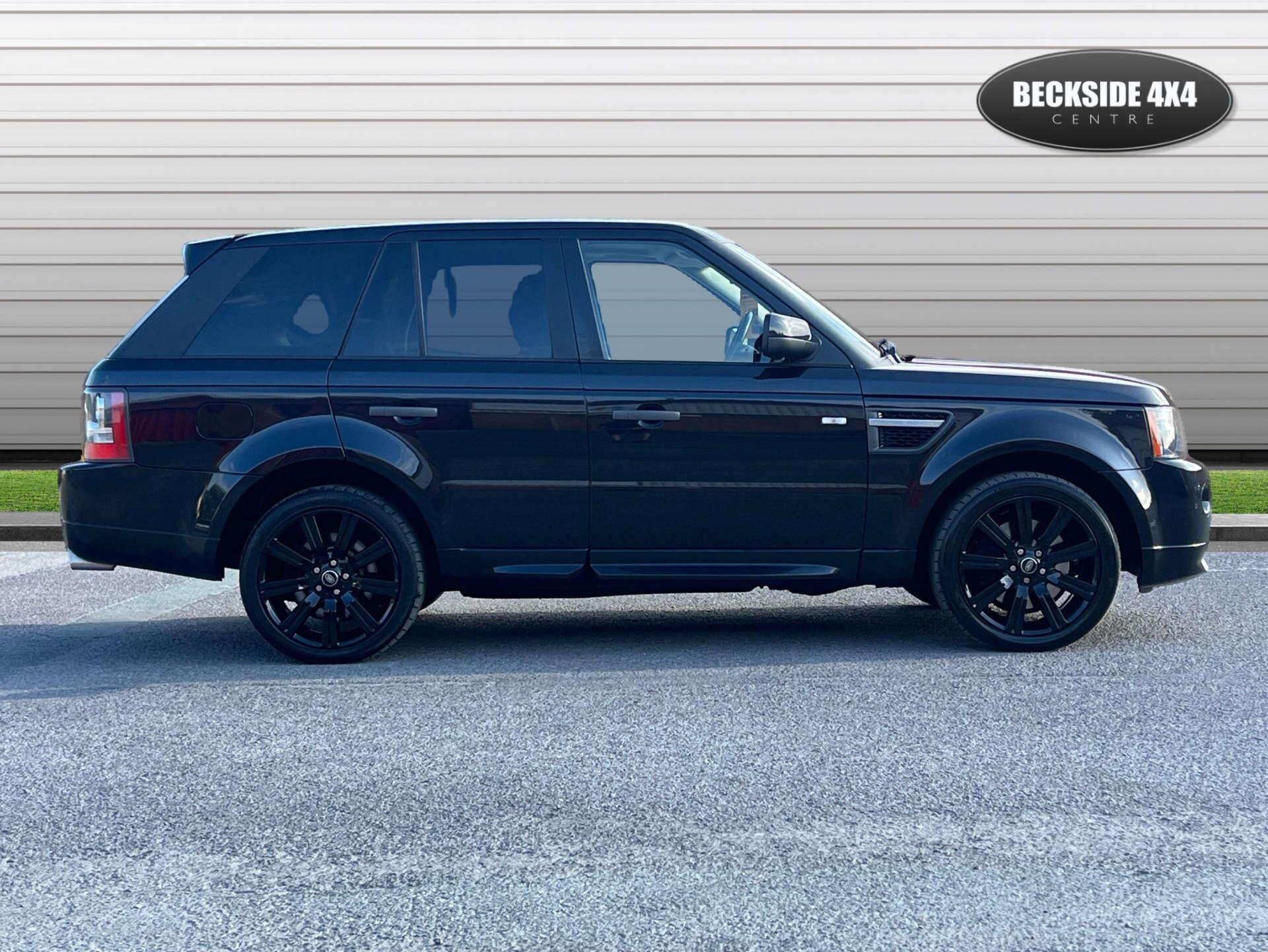 Land Rover Range Rover Sport view 2