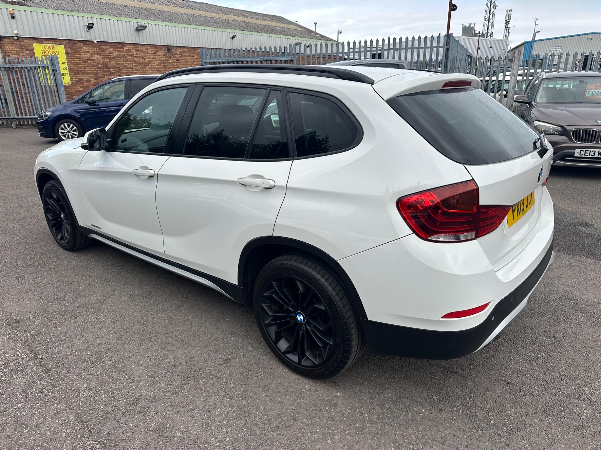 BMW X1 view 11