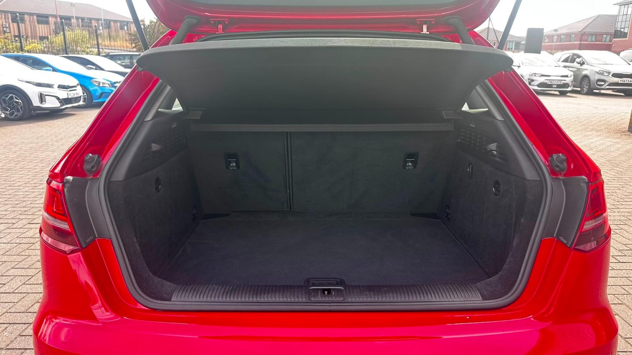 Audi A3 view 14