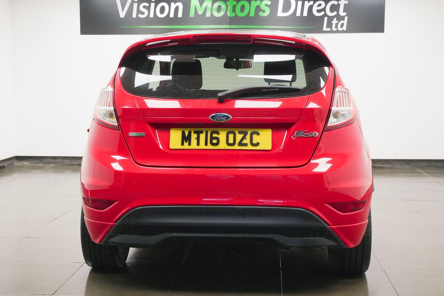 Ford Fiesta view 3