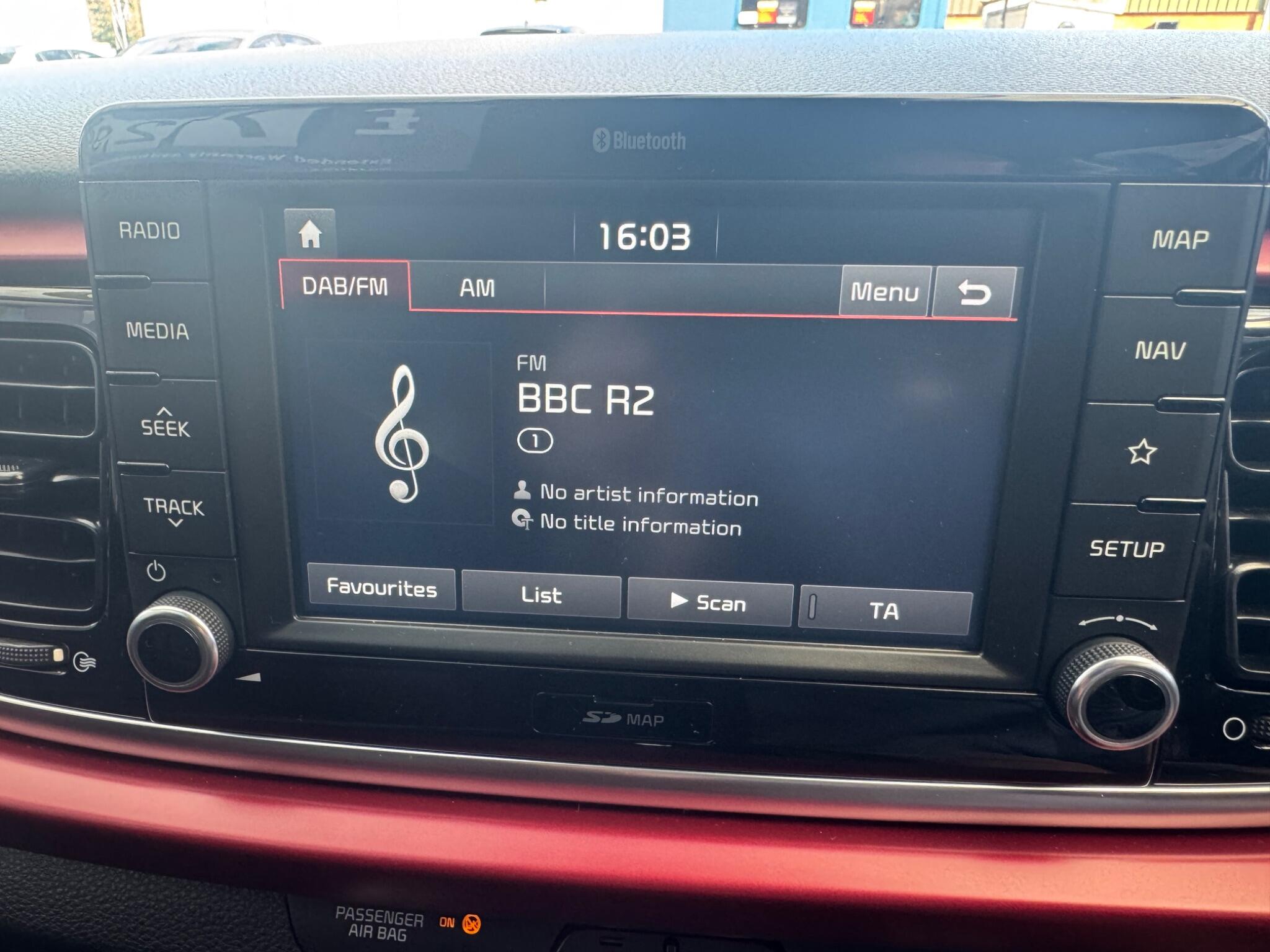 Kia Rio view 33