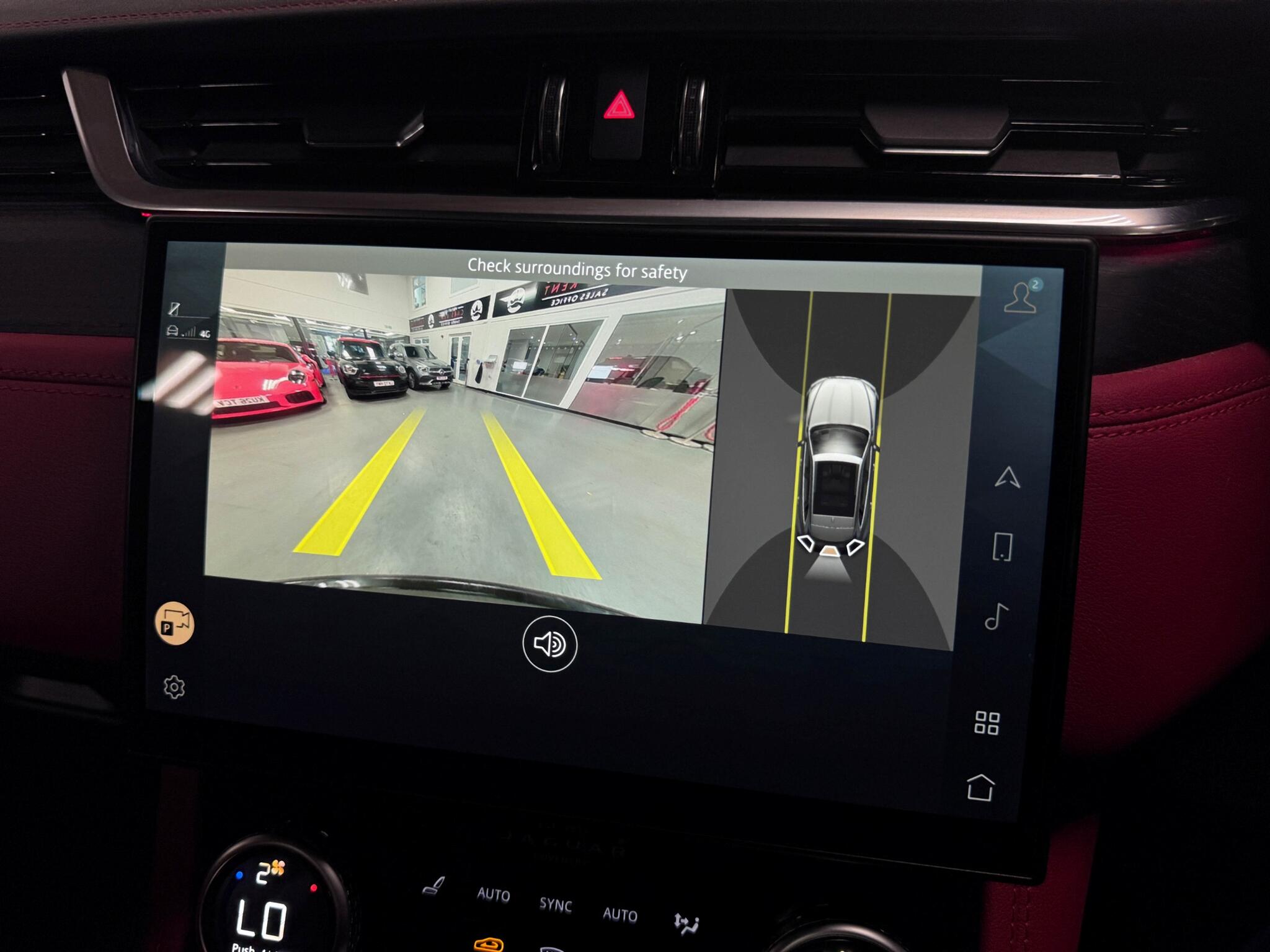 Jaguar F-Pace view 9