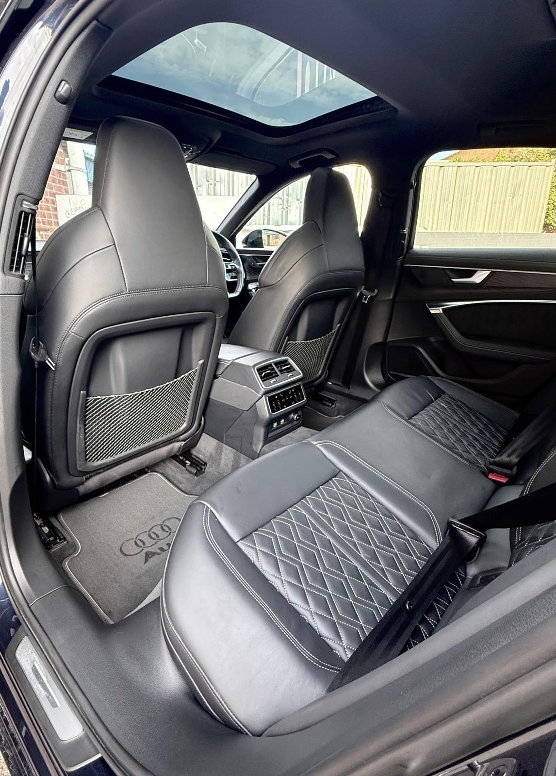 Audi A6 Saloon view 32