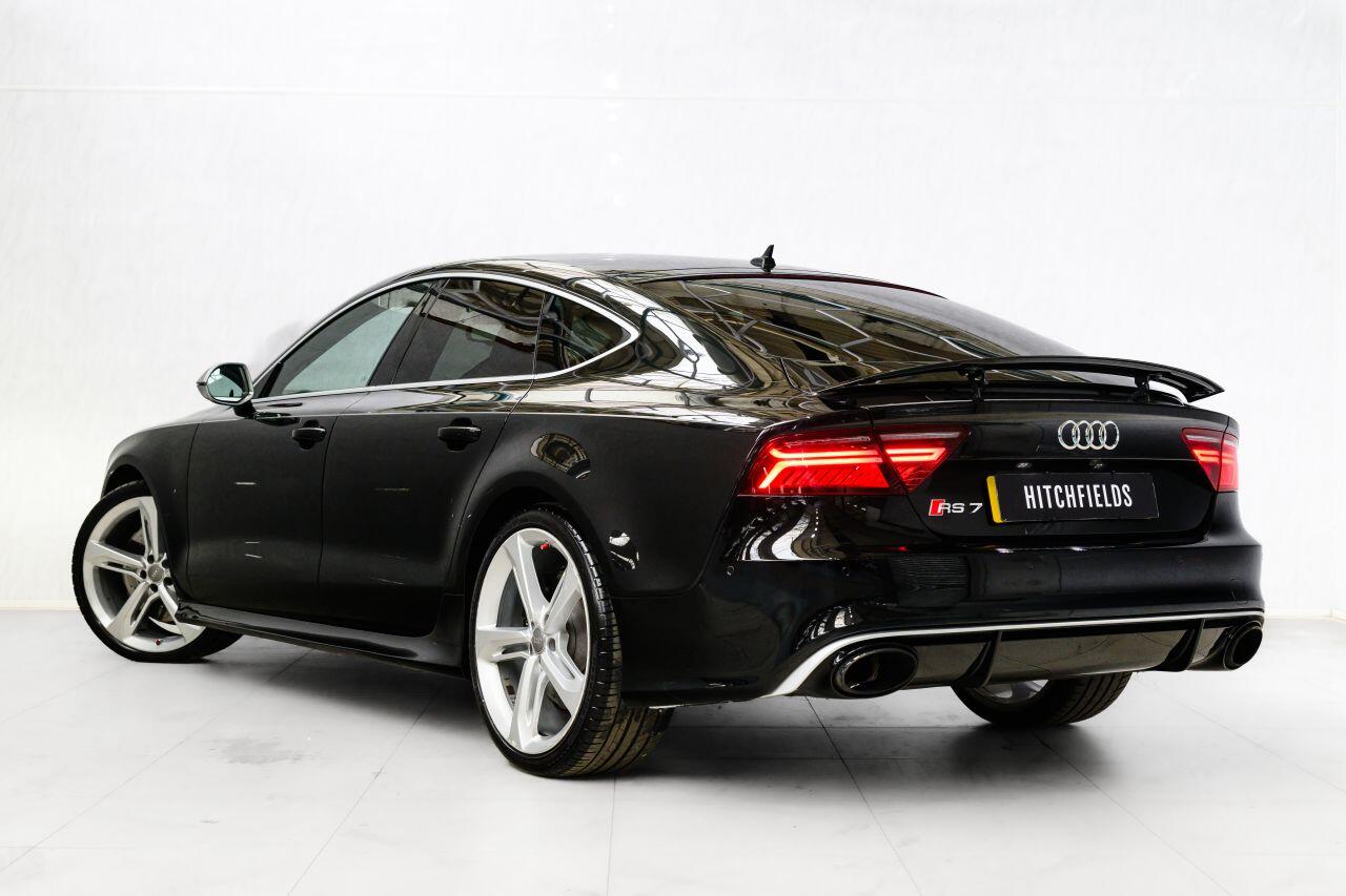 Audi RS7 view 8