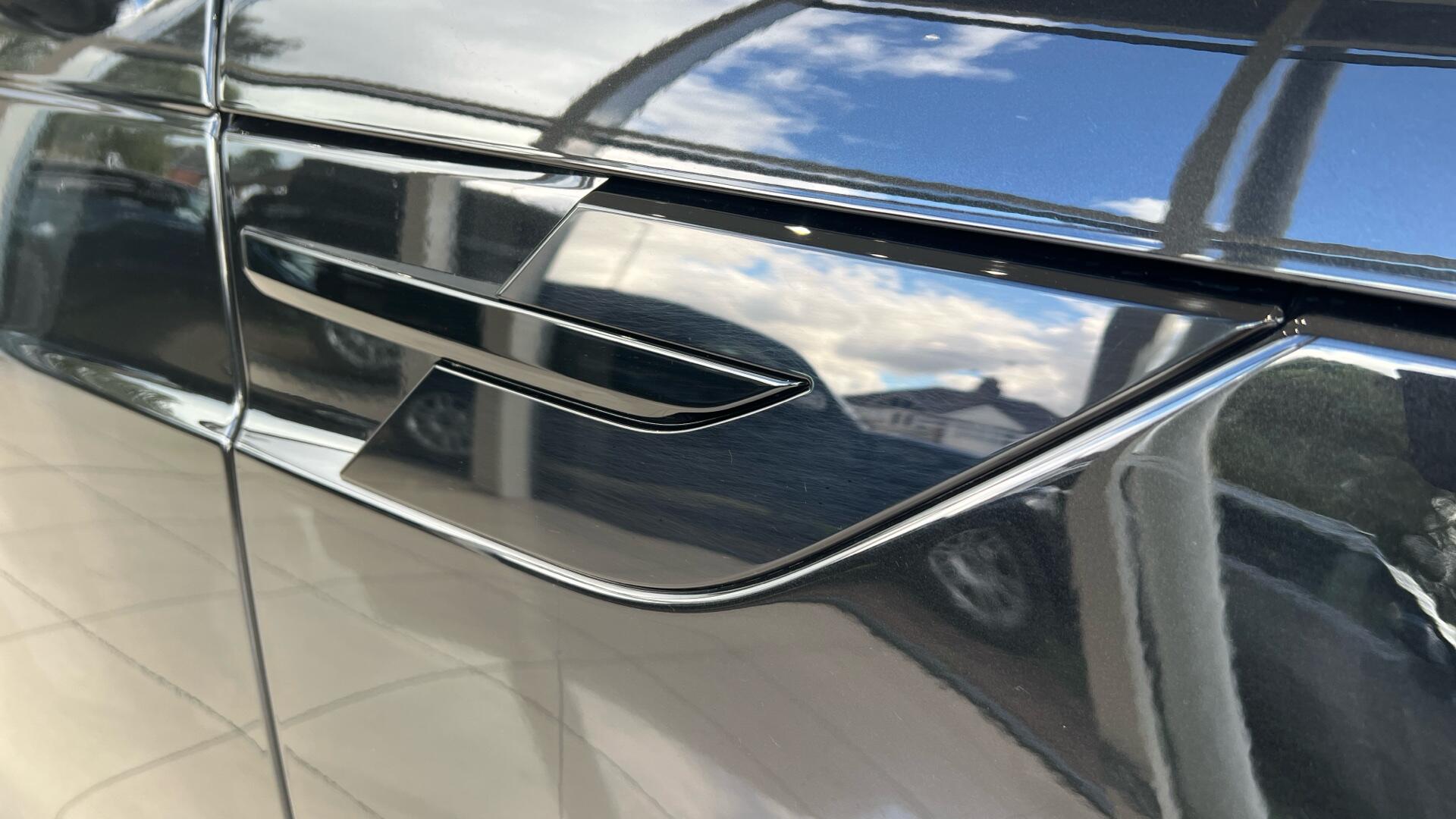 Land Rover Range Rover Sport view 38