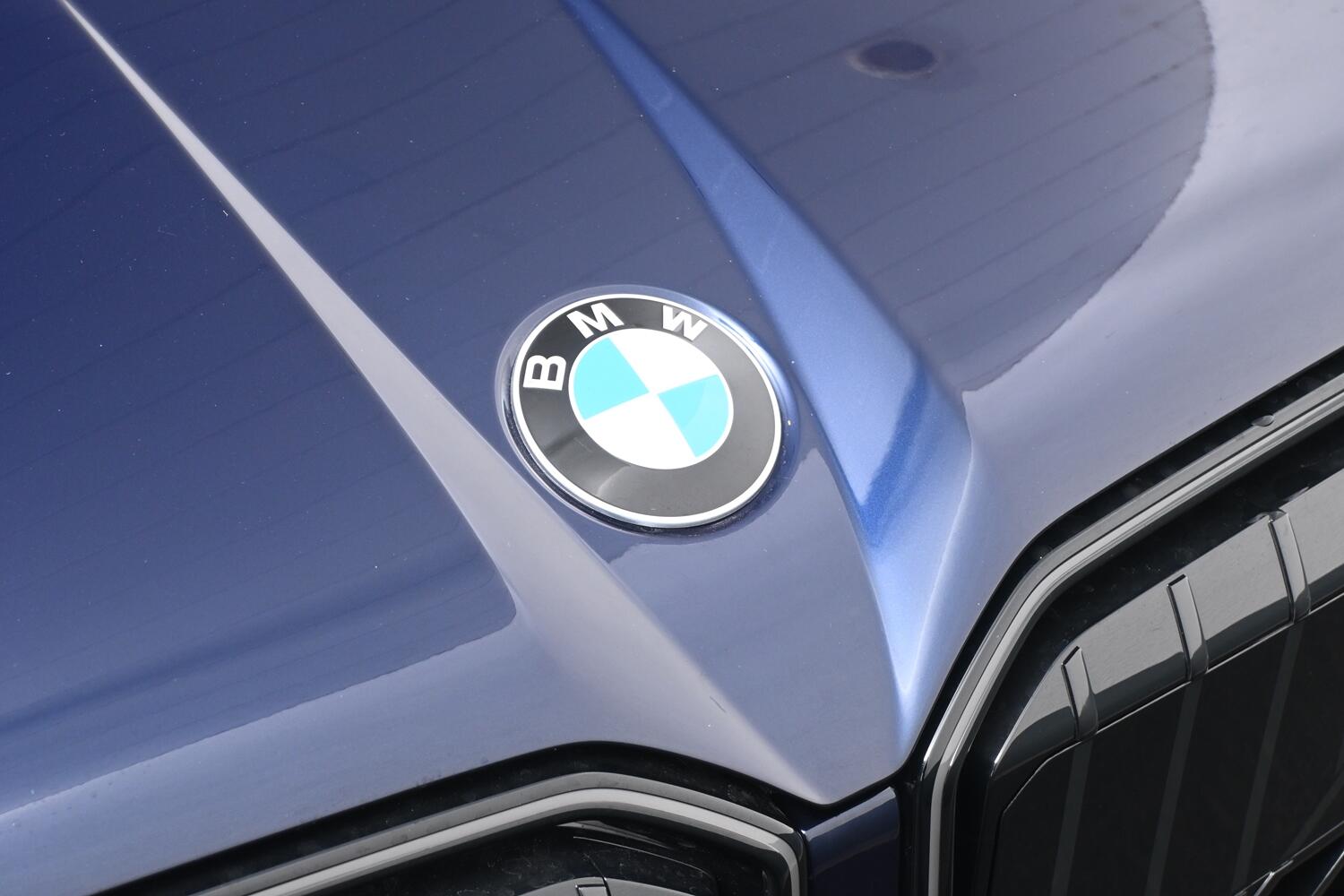 BMW X3 view 23