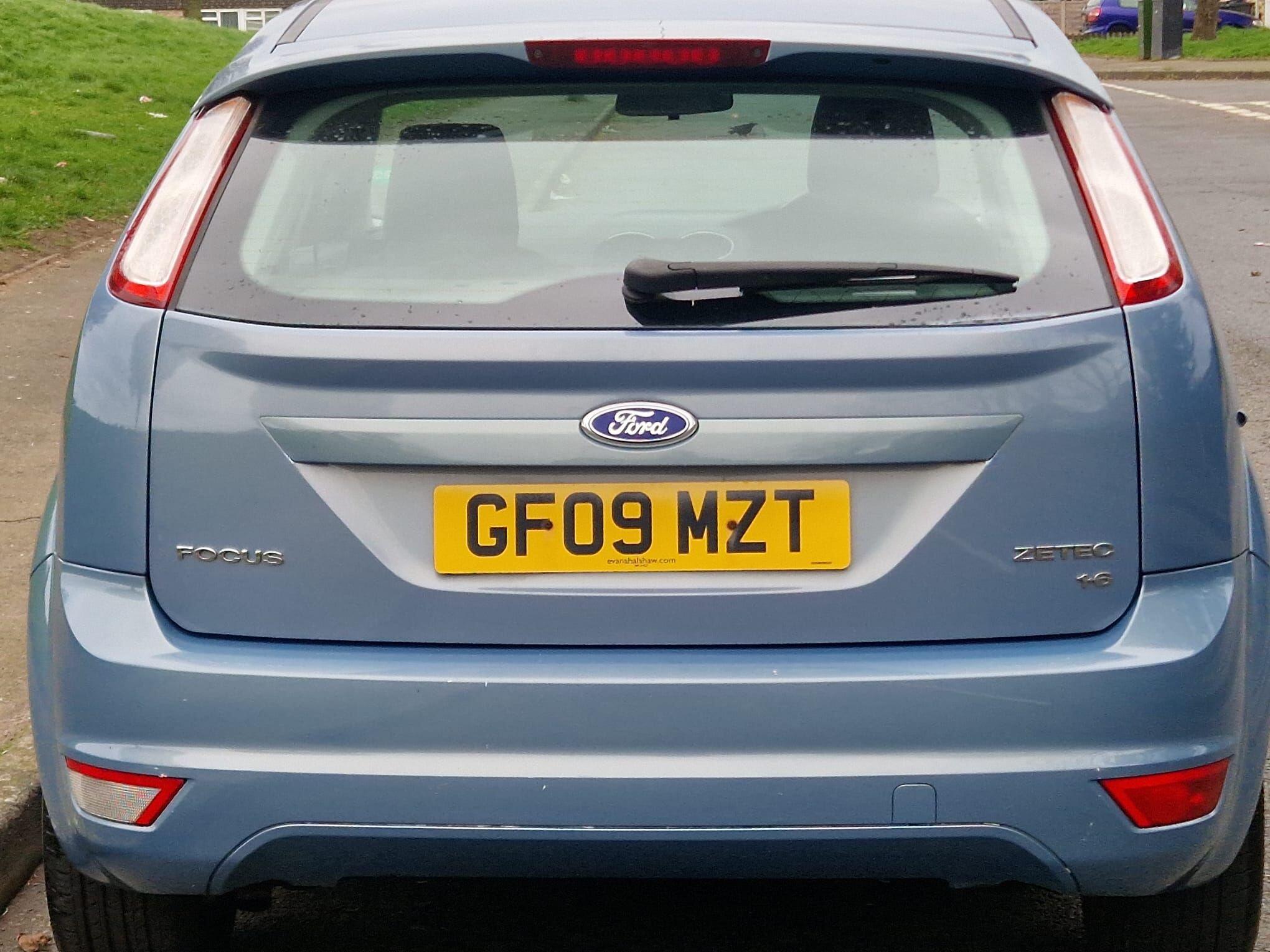 Ford Focus view 11