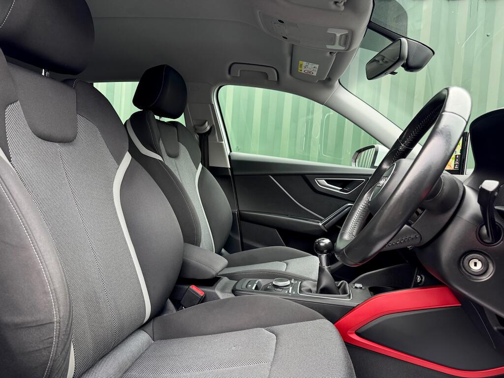 Audi Q2 view 18