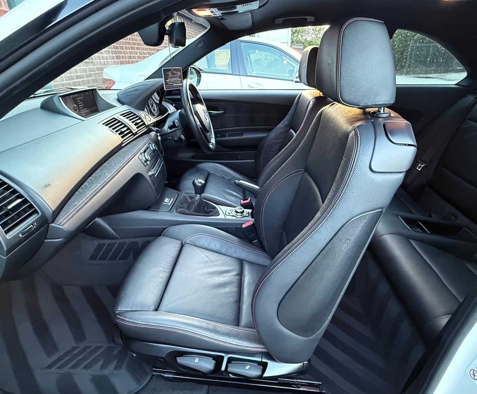 BMW 1 Series view 21