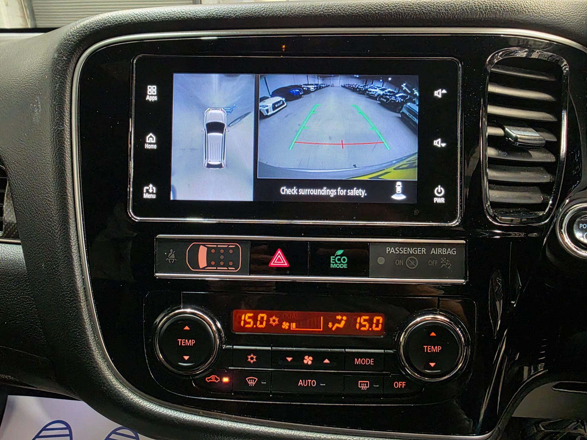 Mitsubishi Outlander view 8