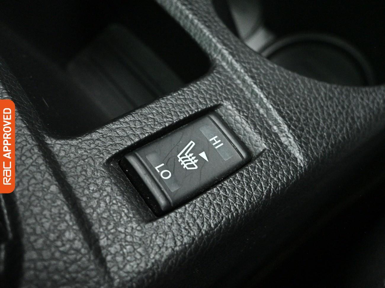 Nissan Qashqai view 17