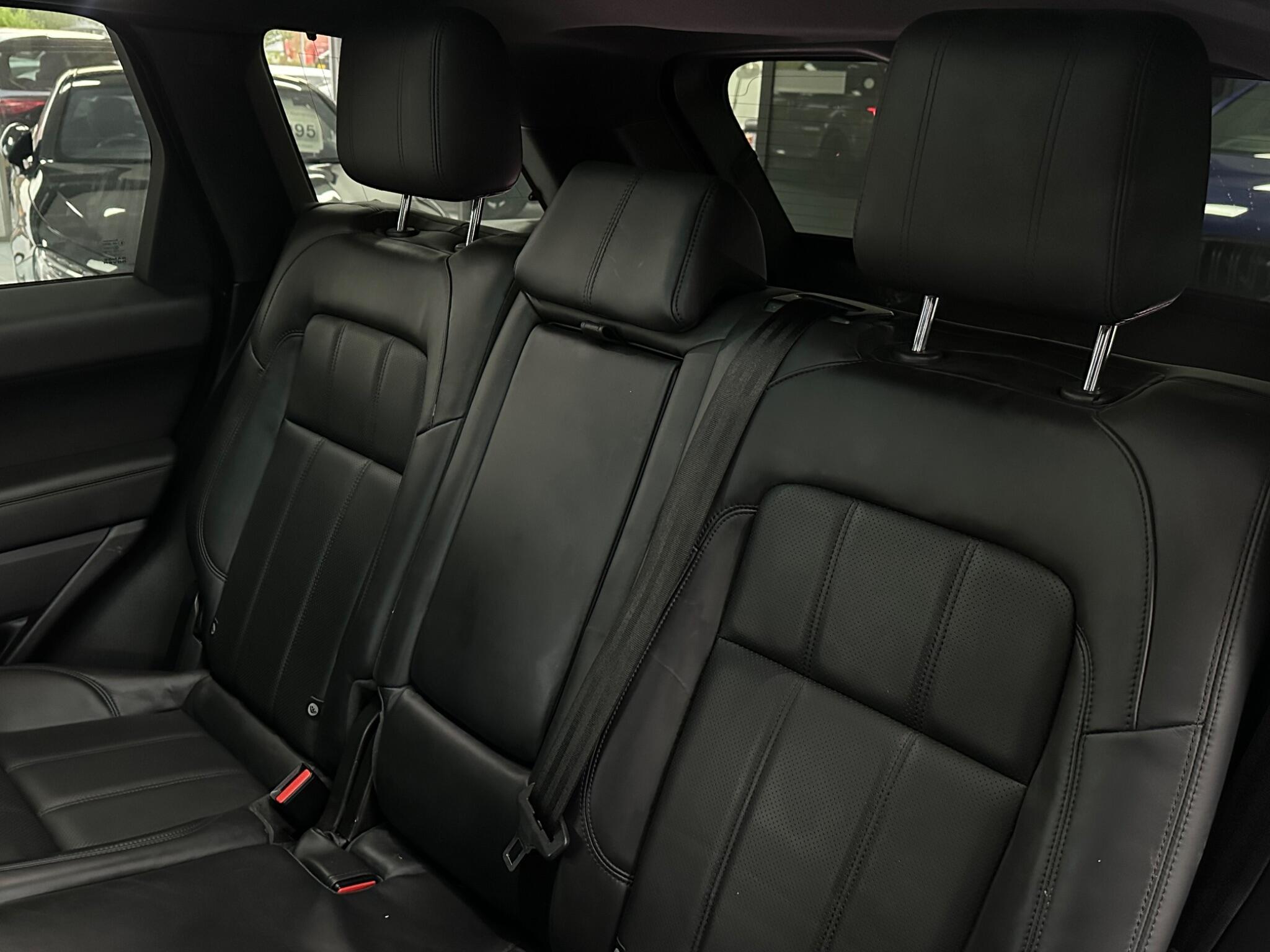 Land Rover Range Rover Sport view 41