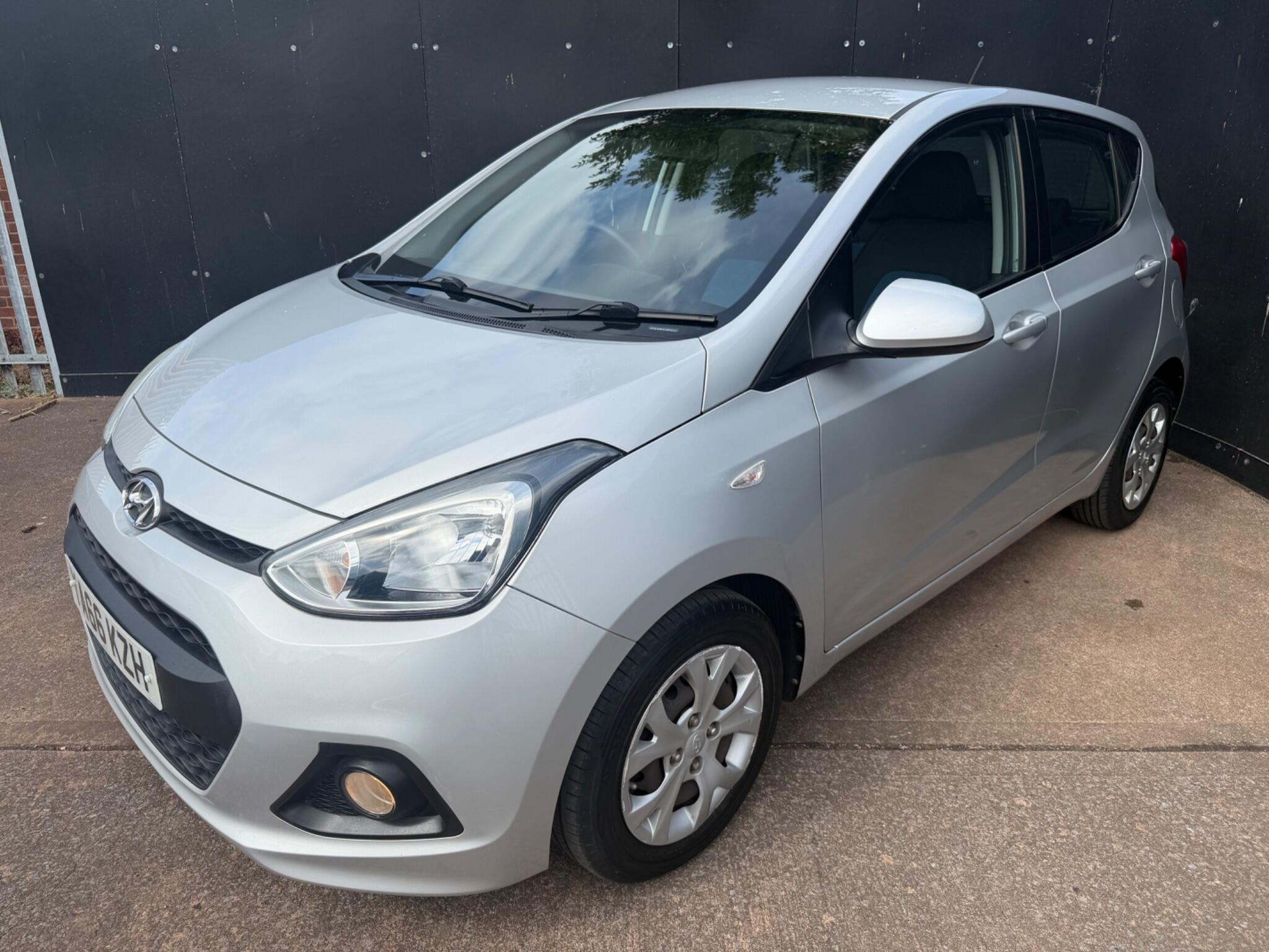 Hyundai I10 view 12