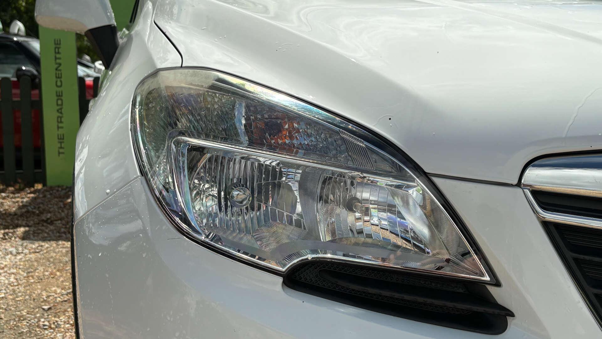 Vauxhall Mokka view 40