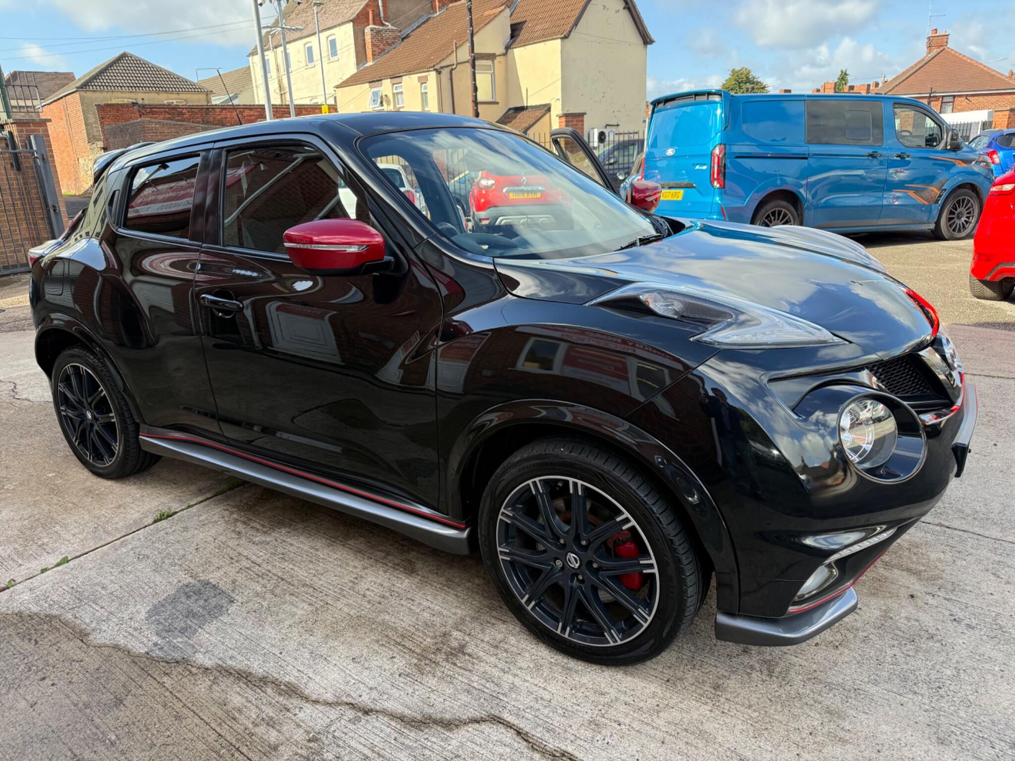 Nissan Juke view 2