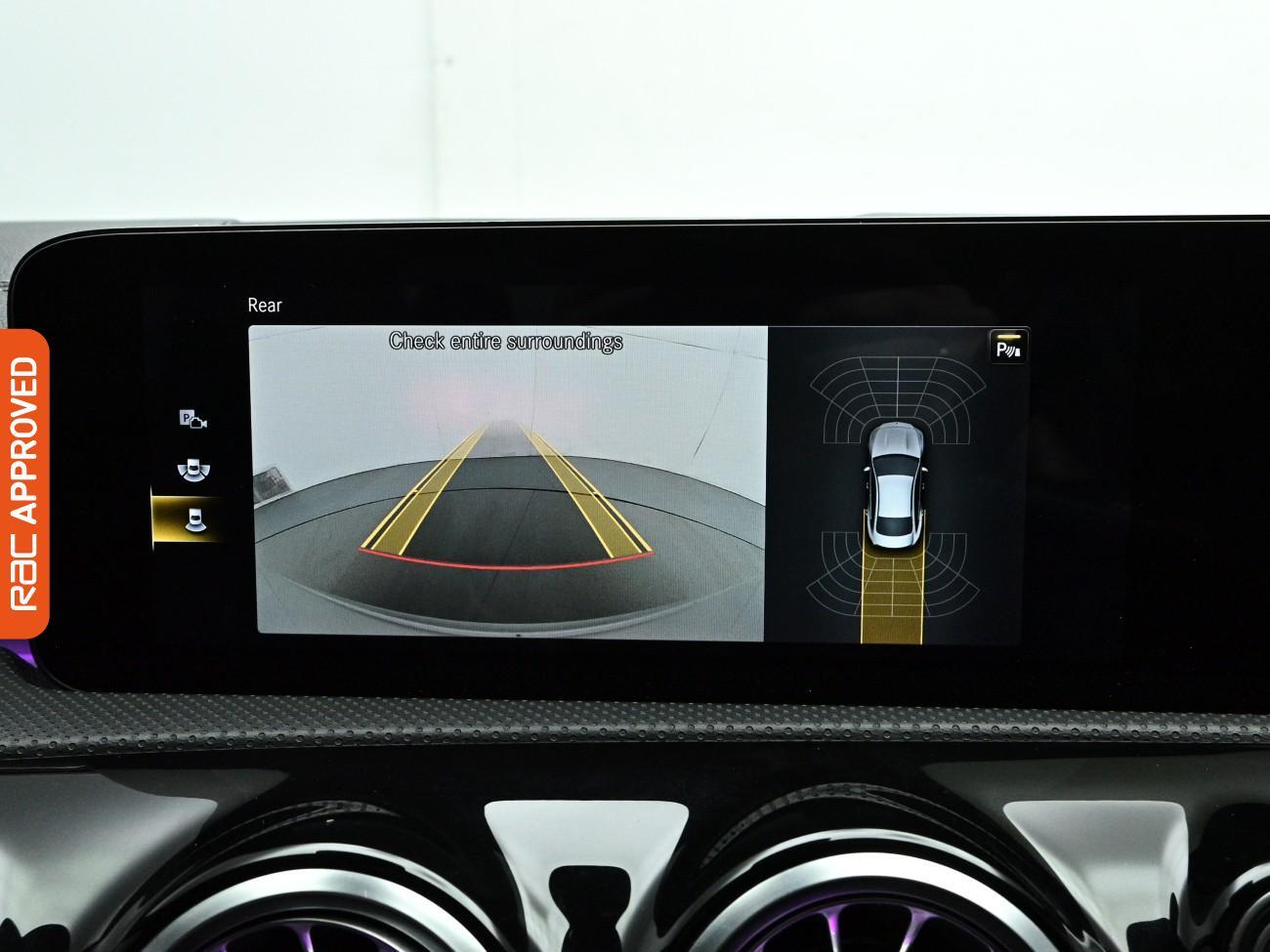 Mercedes-Benz Cla view 18
