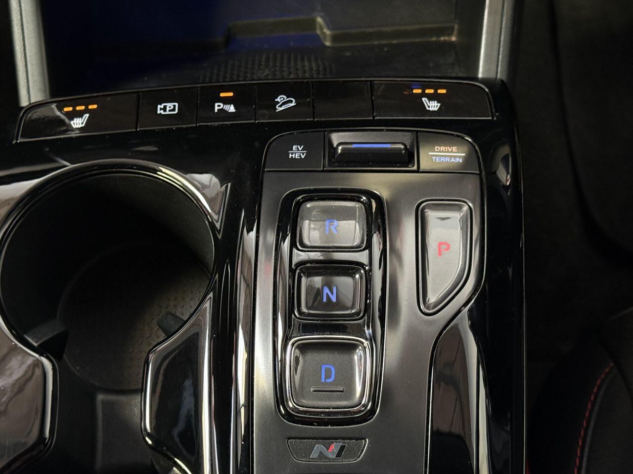 Hyundai Tucson view 50