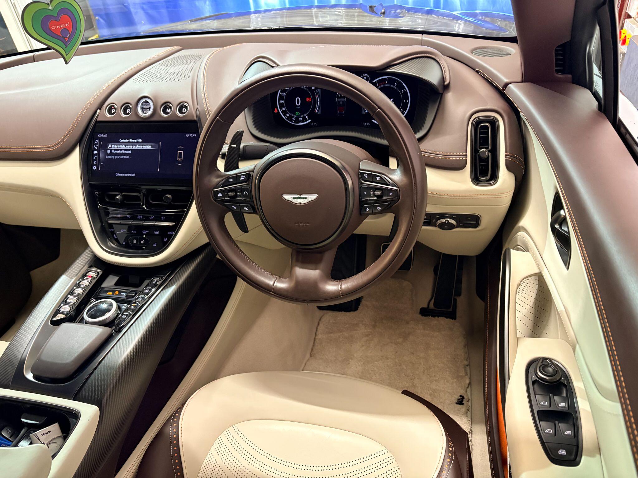 Aston Martin DBX view 26