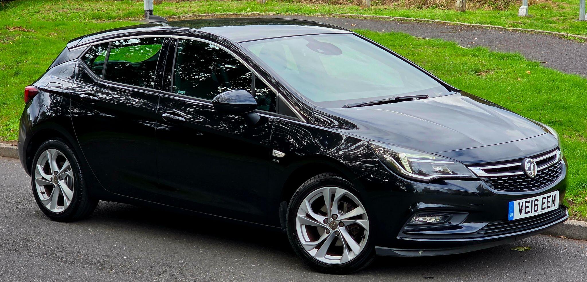 Vauxhall Astra view 8