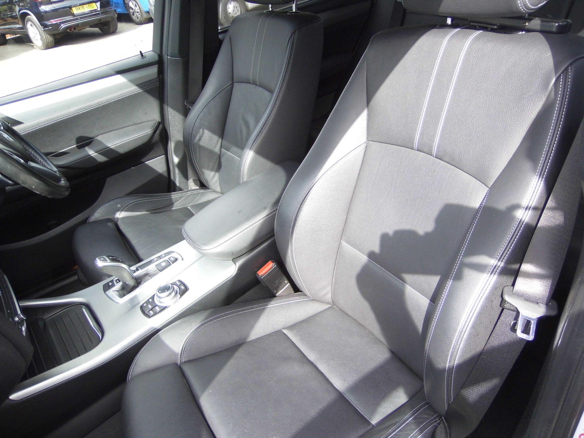 BMW X3 view 20