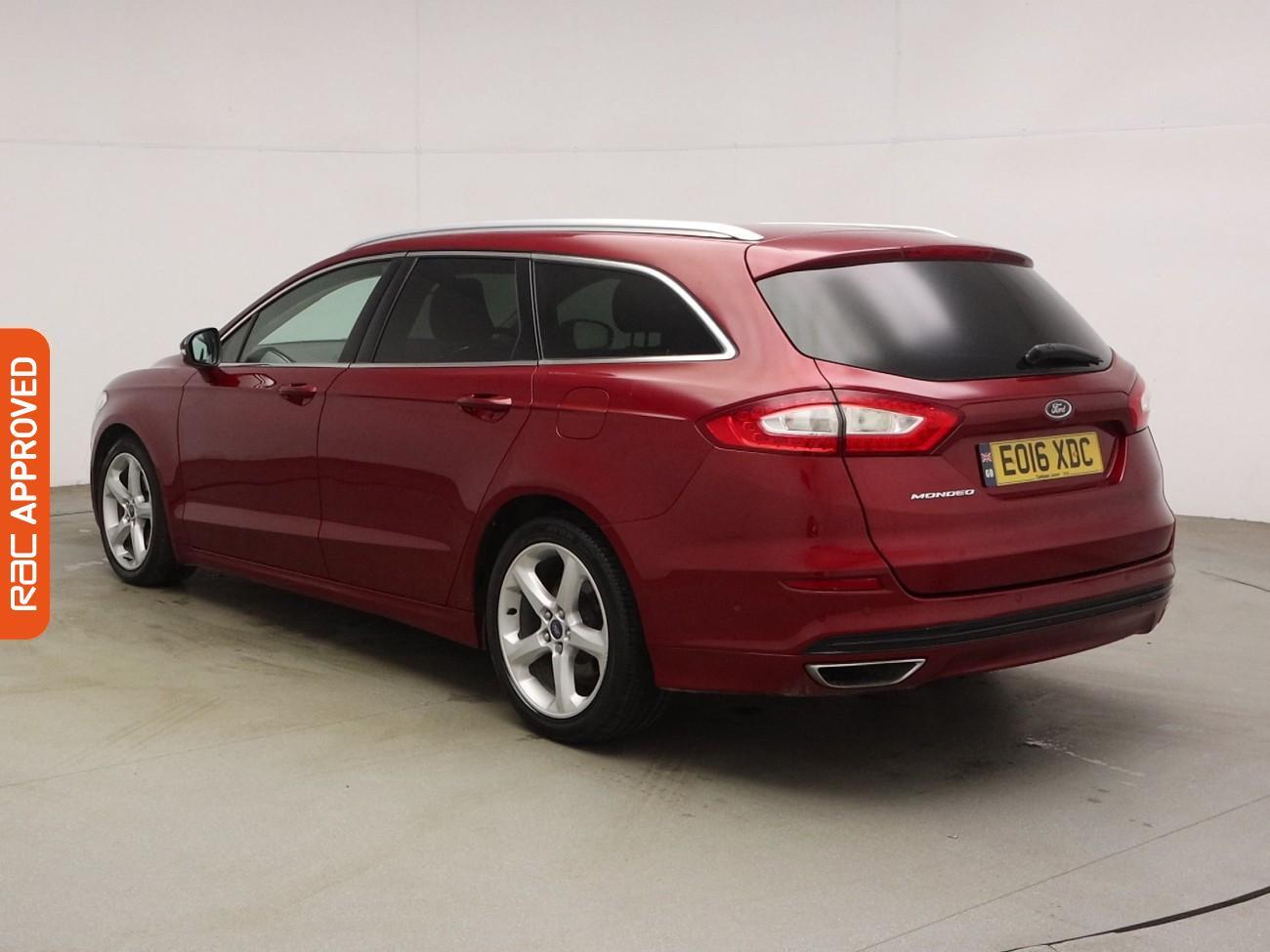 Ford Mondeo view 4