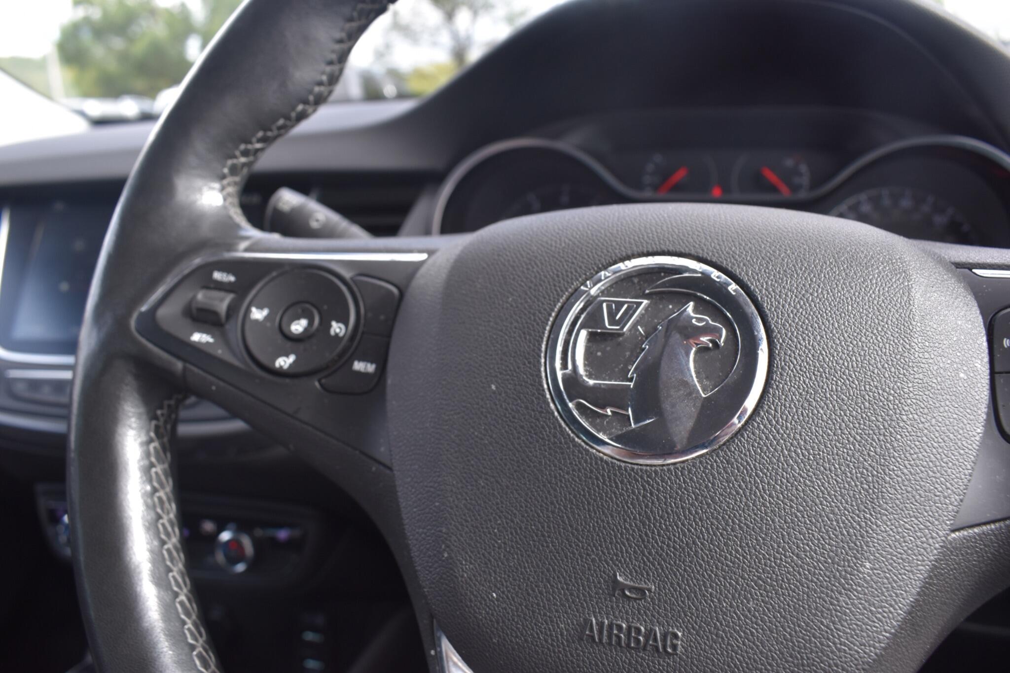 Crossland - 1.5 Turbo D Ultimate Auto Euro 6 (s/s) 5dr - Image 23