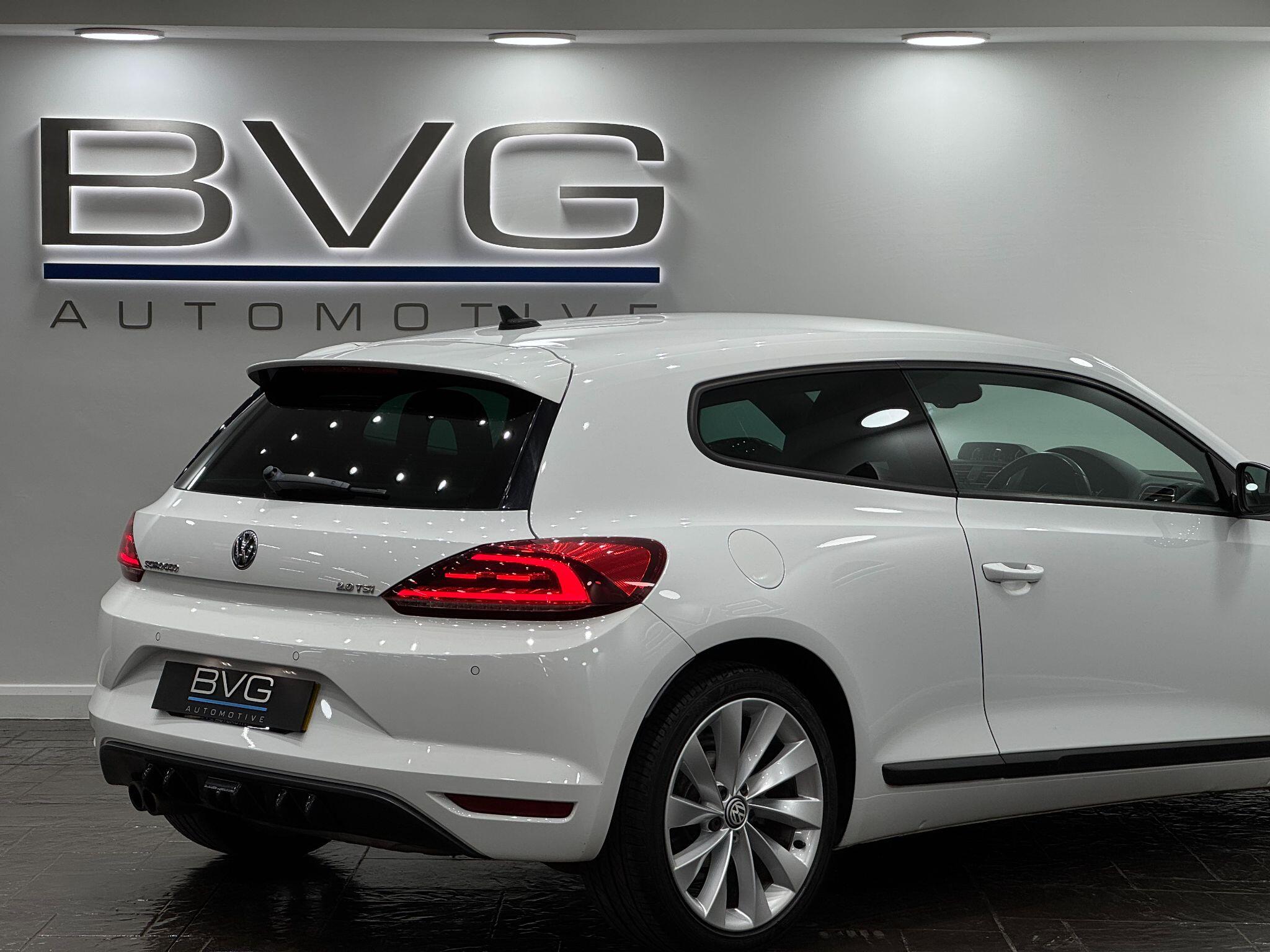 Volkswagen Scirocco view 18