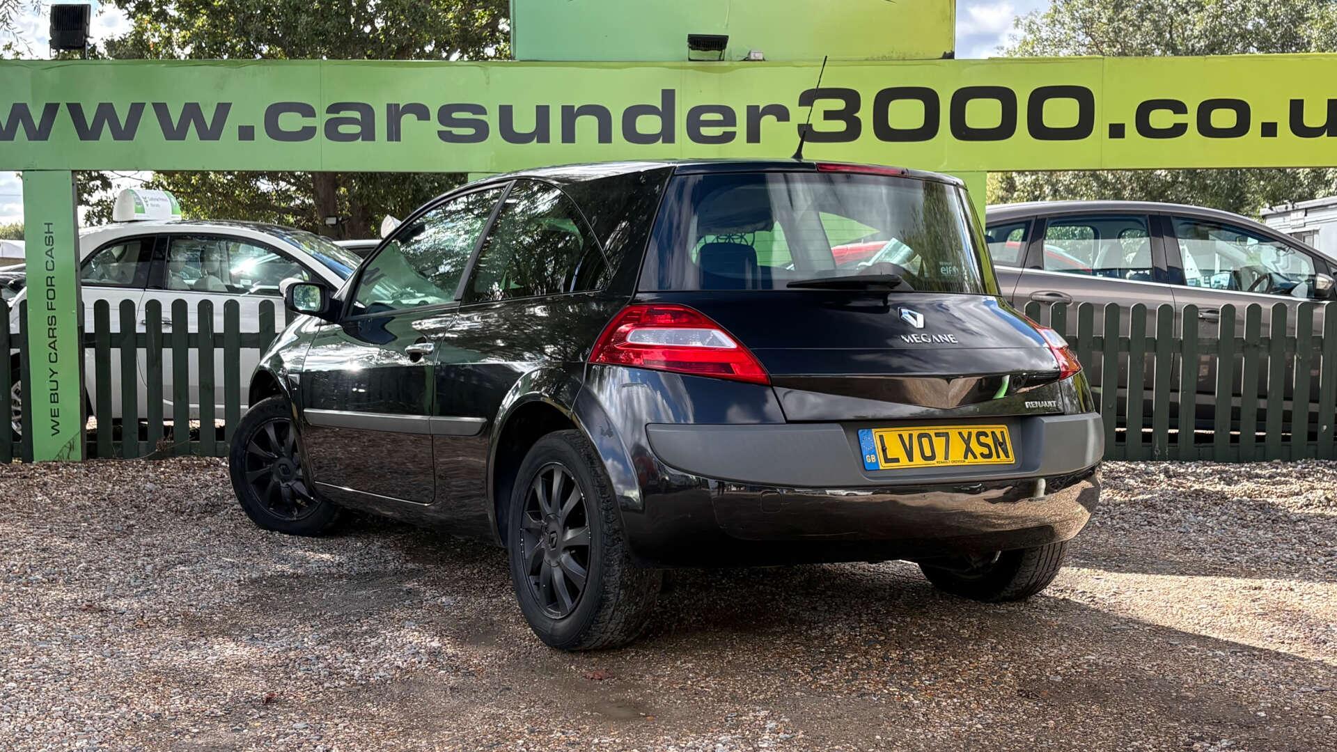 Renault Megane view 6