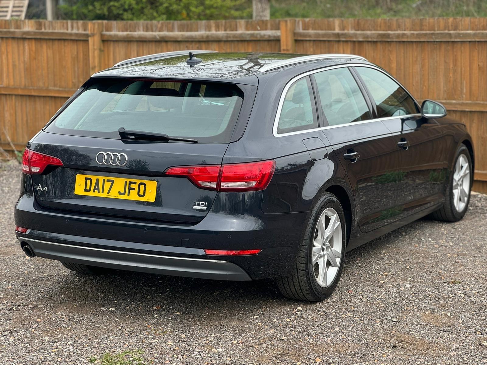 Audi A4 view 13