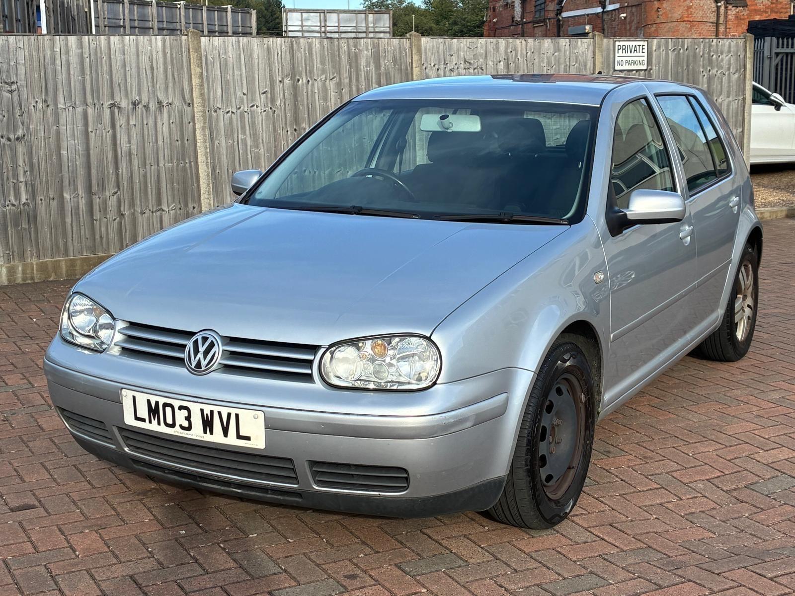 Volkswagen Golf view 10