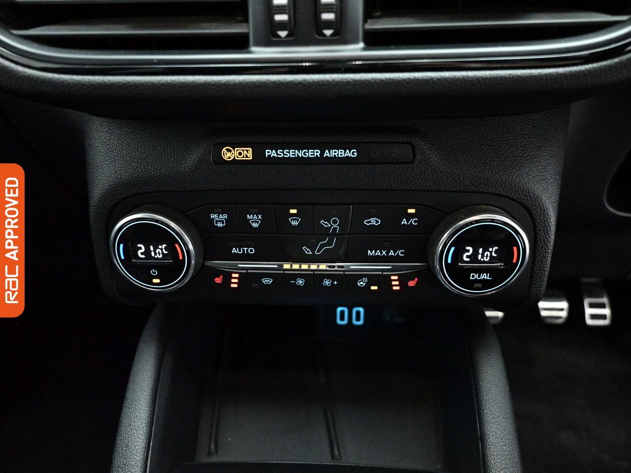Ford Kuga view 18