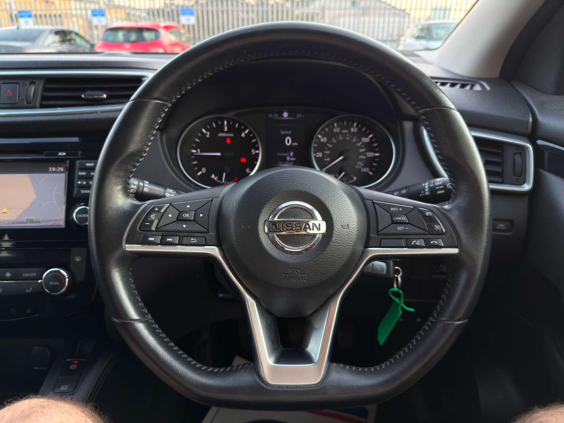 Nissan Qashqai view 48