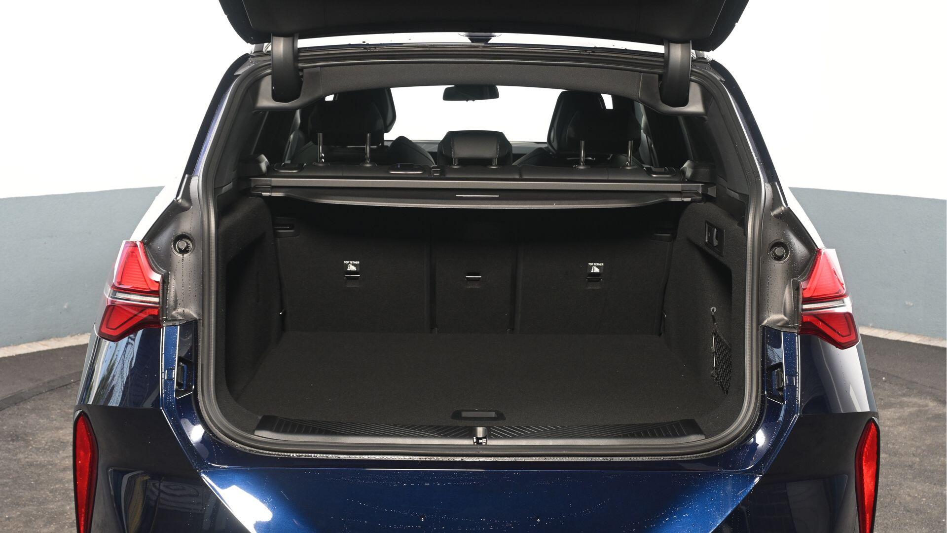 BMW X3 view 13