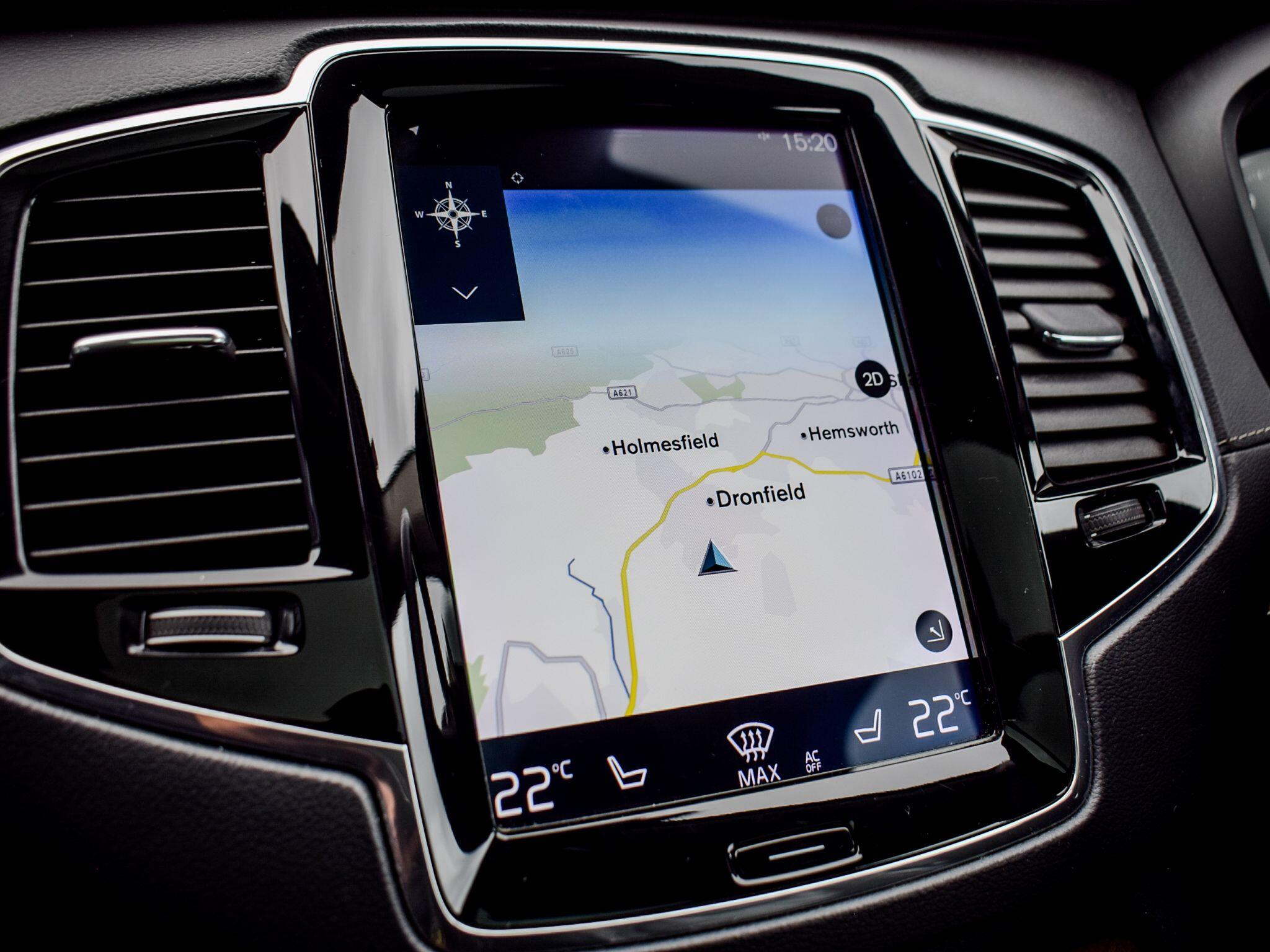 Volvo XC90 view 14