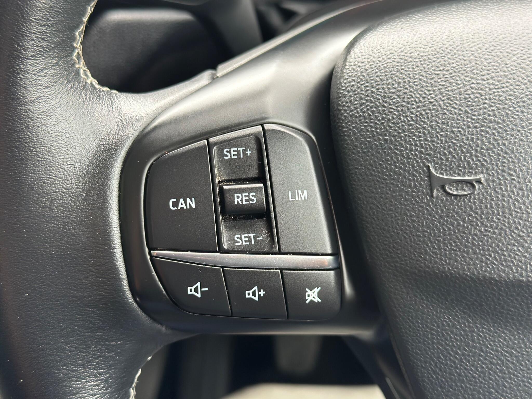 Ford Fiesta view 41
