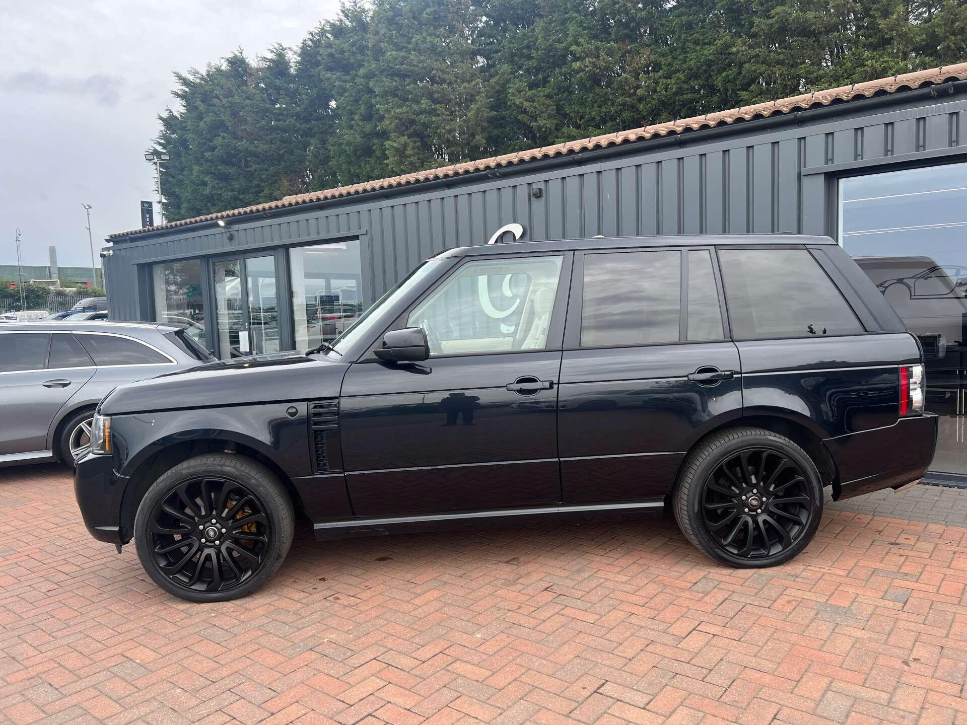 Land Rover Range Rover view 13