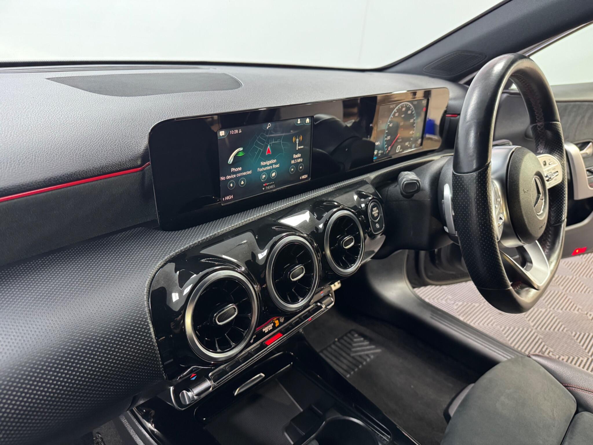 Mercedes-Benz A-Class view 44