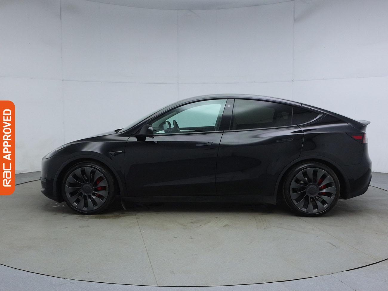 Tesla Model Y view 34