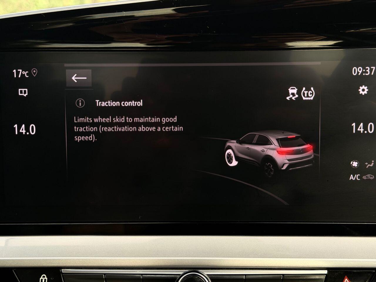 Vauxhall Mokka Electric view 55