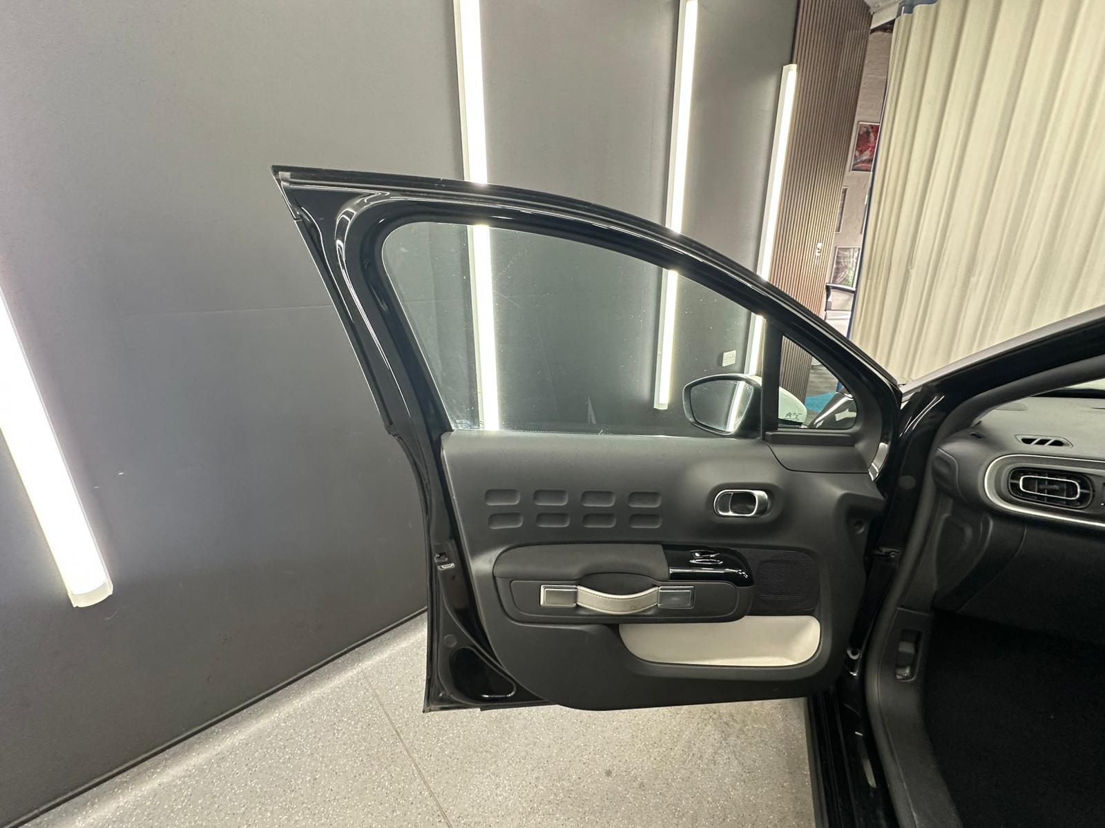 Citroen C3 view 11