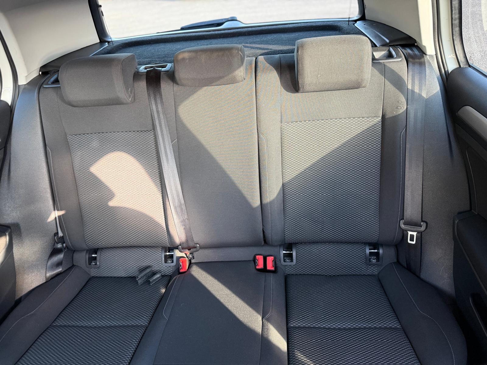 Volkswagen Golf view 37