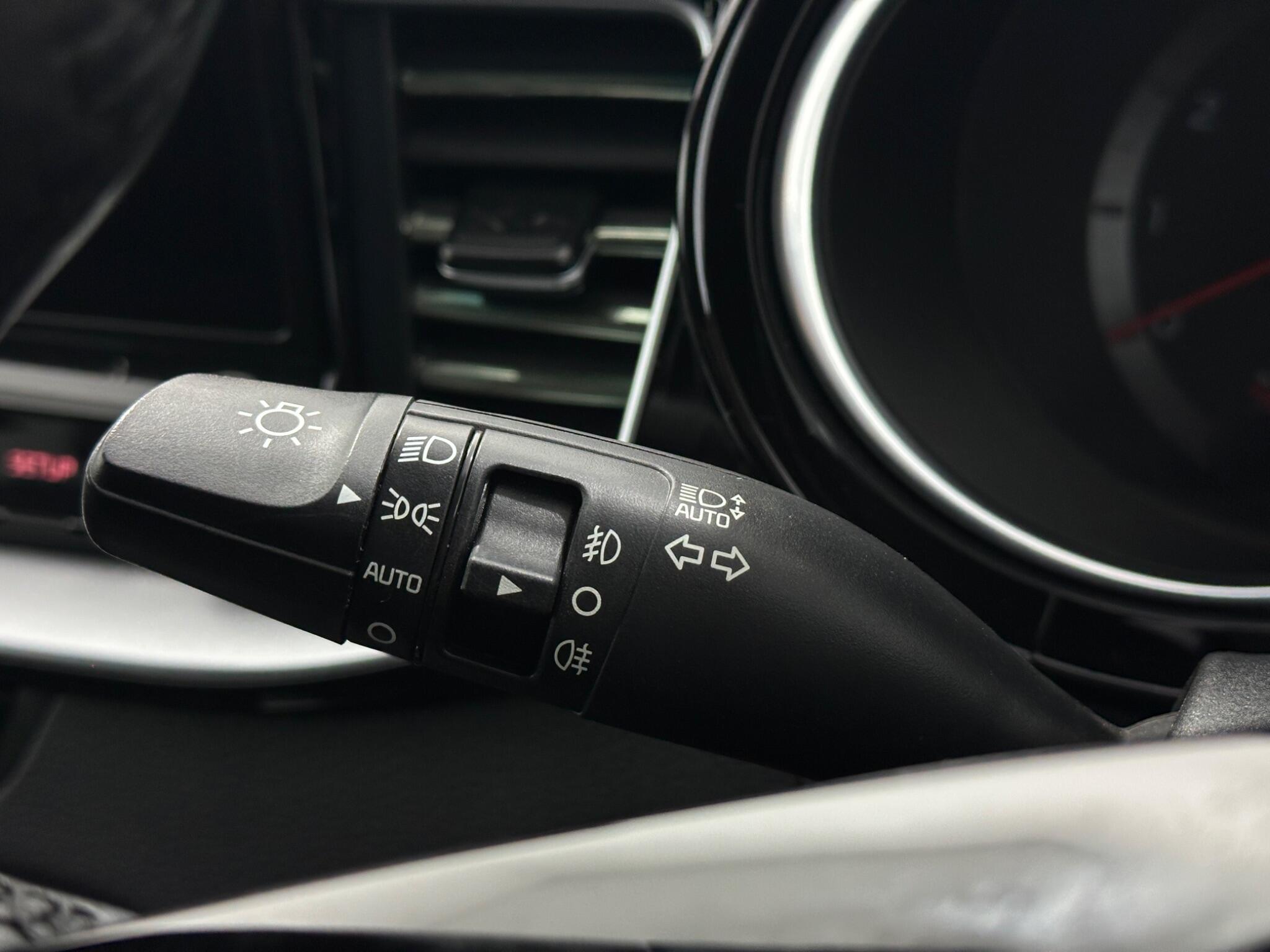Kia Xceed view 13