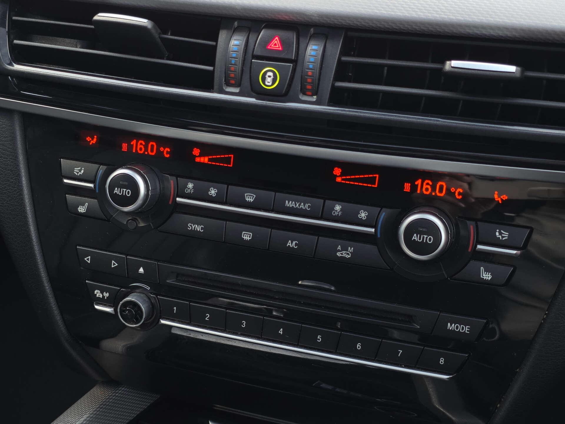 BMW X5 view 38