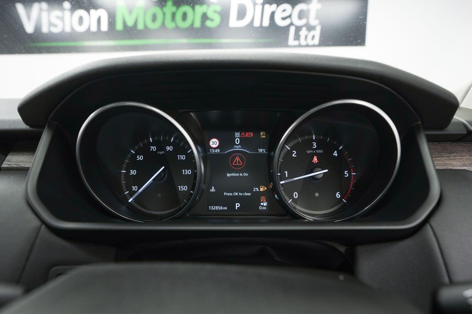 Land Rover Discovery view 26