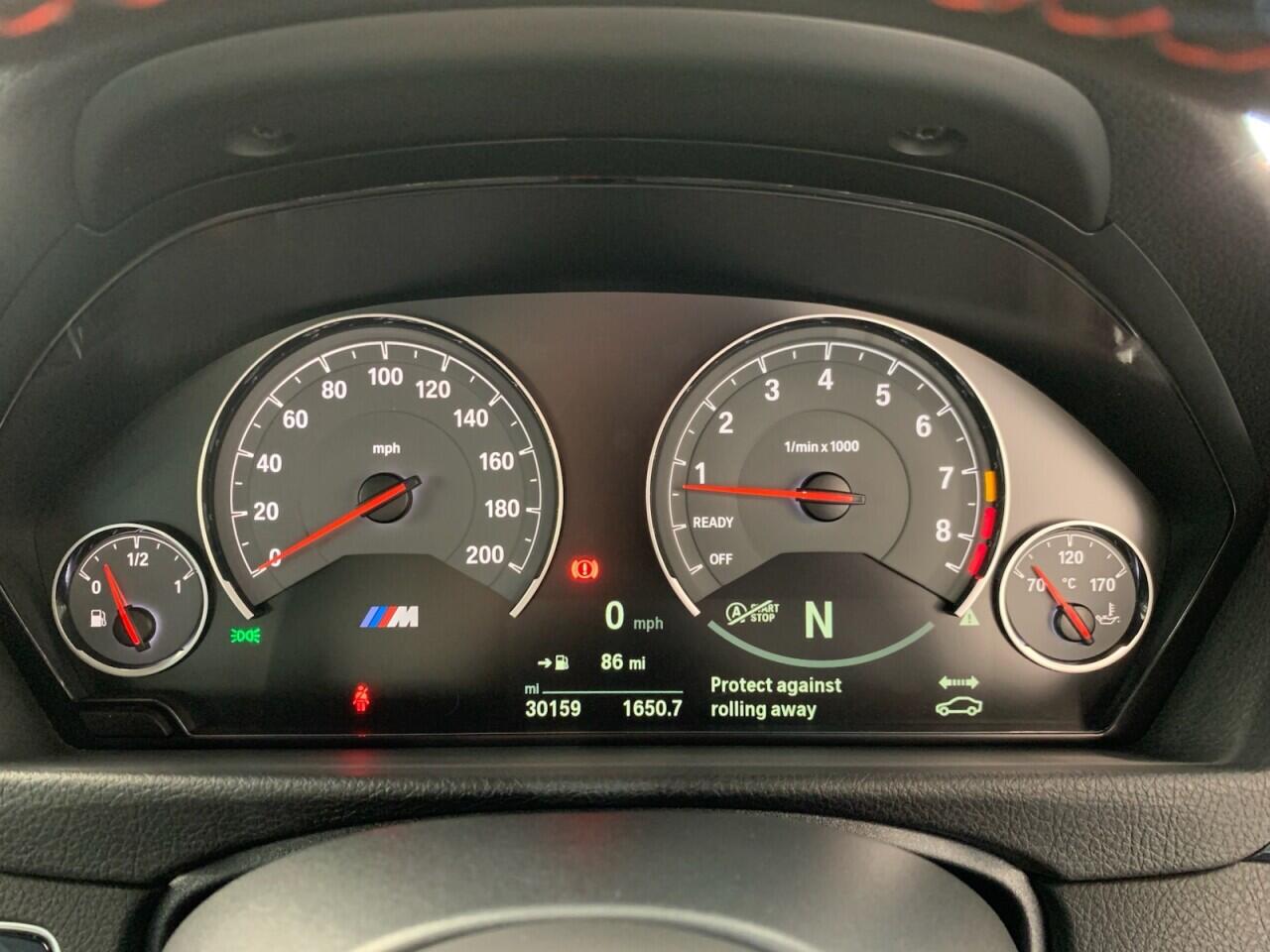BMW M4 view 33