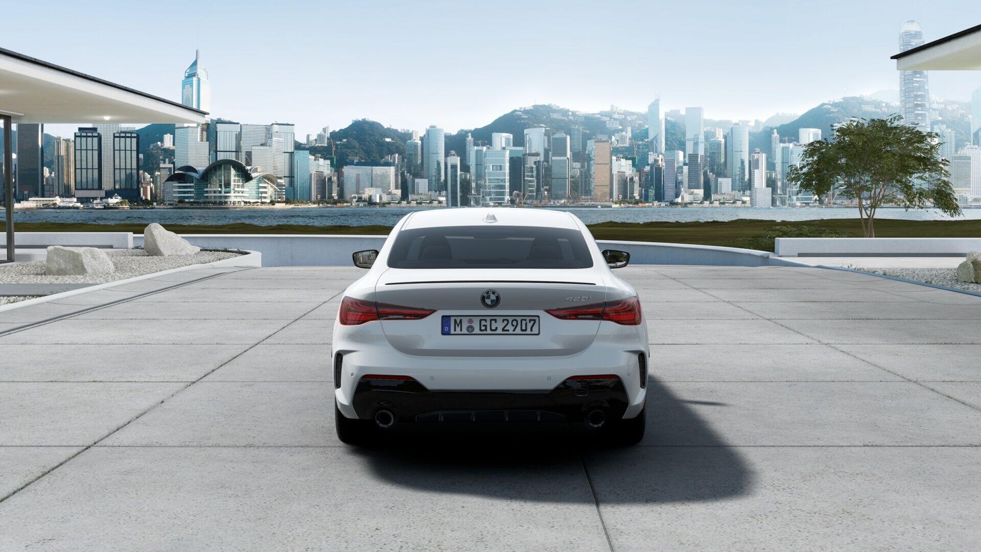 BMW 4 Series view 5